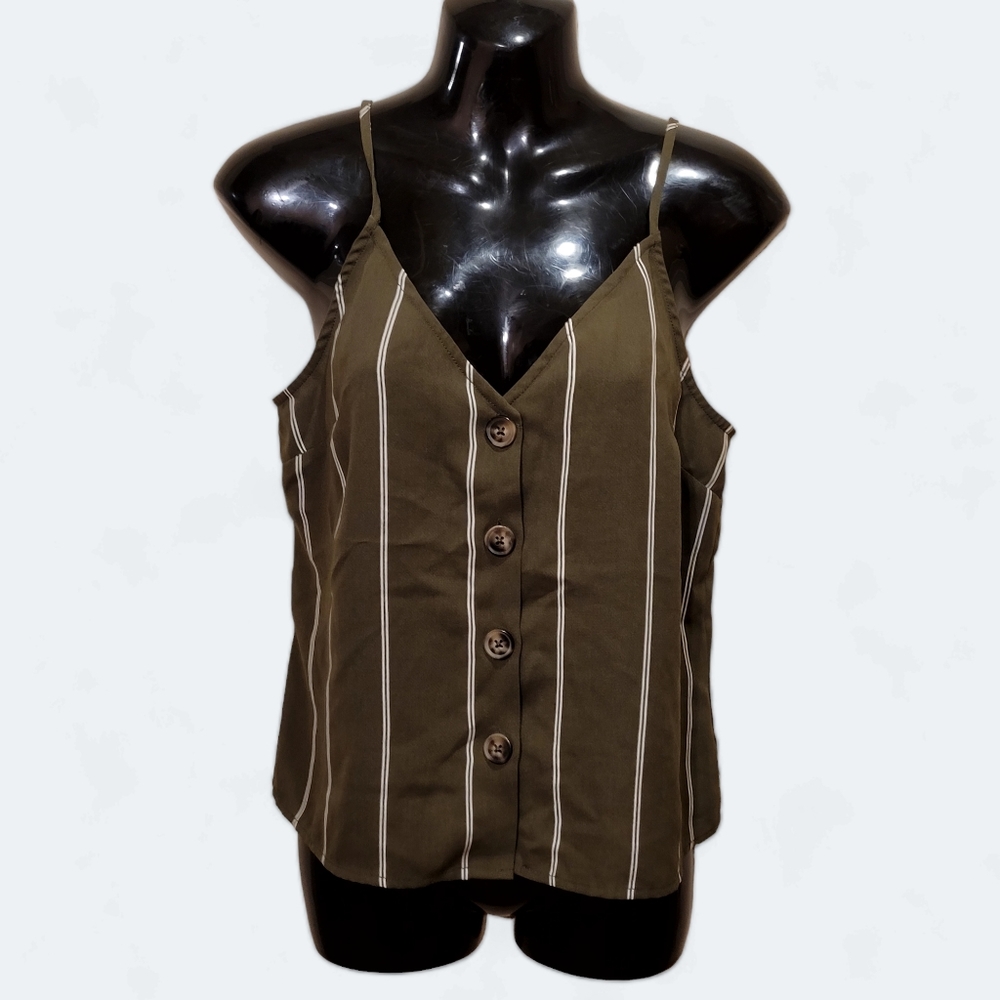 🛍️ DYNAMITE - Striped V-Neck Camisole